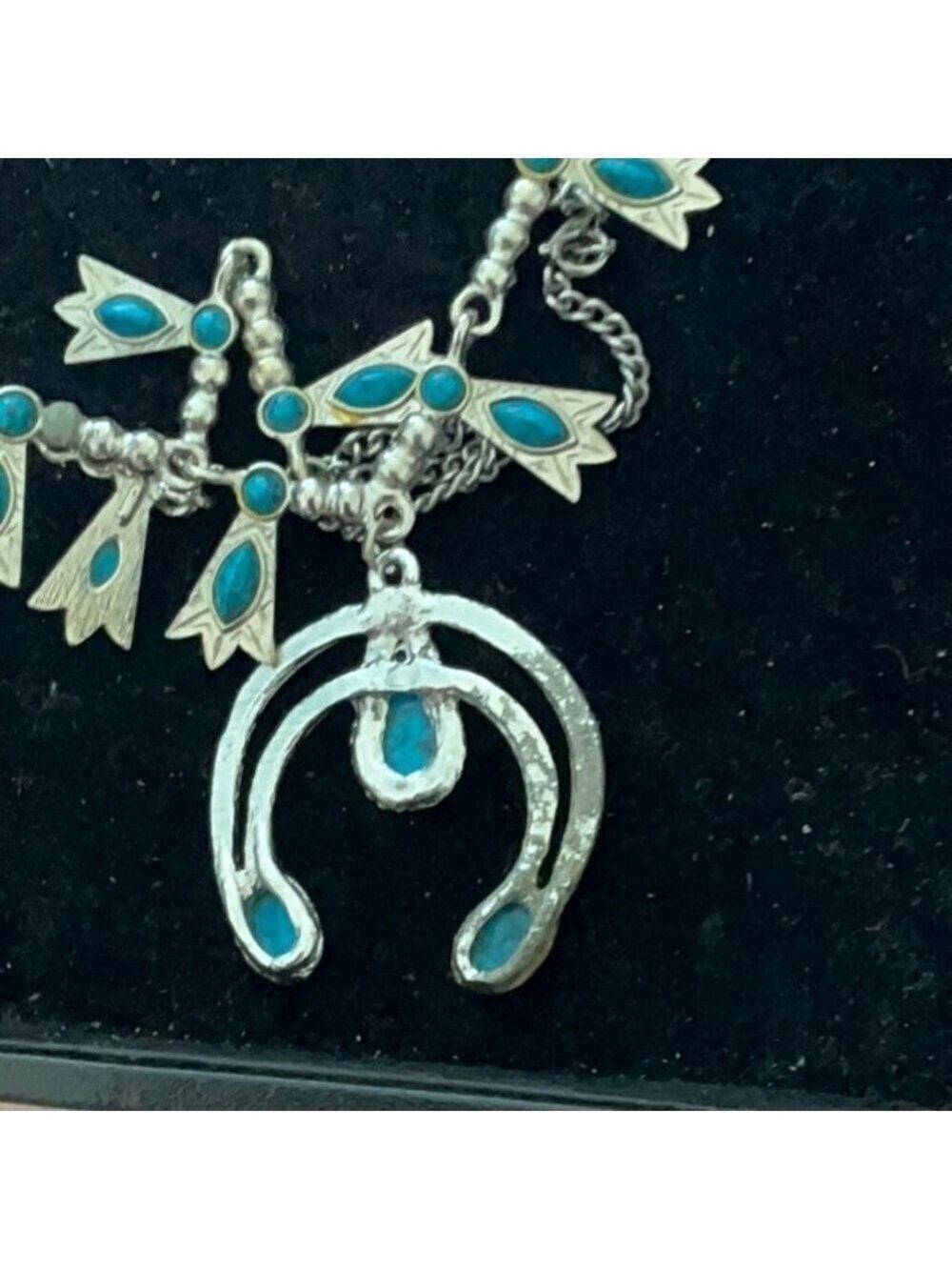 Turquoise Blossom Navajo Necklace Vintage - Picture 3 of 3